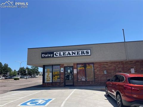 Photo of 4585 Austin Bluffs Parkway, Colorado Springs, CO 80918 (MLS # 9273420)