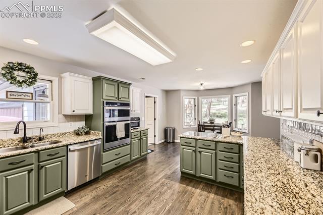 4305 Red Rock Drive