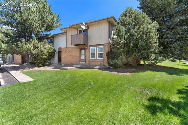 Colorado Springs, Colorado 80918, United States, 3 Bedrooms Bedrooms, ,2 BathroomsBathrooms,Residential,Active,152956