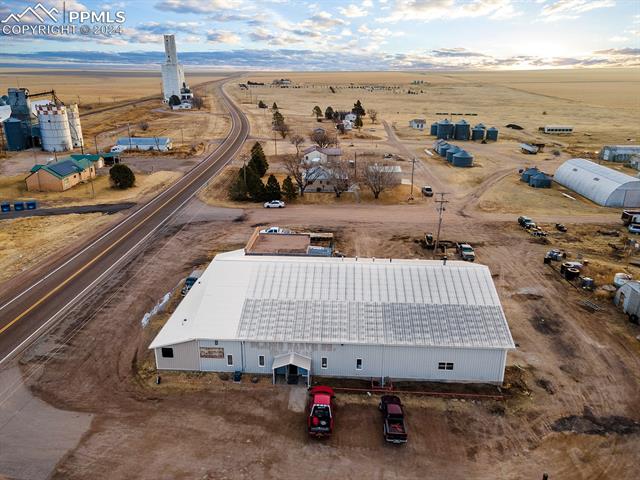 320 E Highway 96