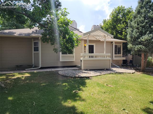 932 Azure Circle