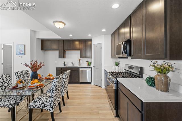 3575 Rosette Grove