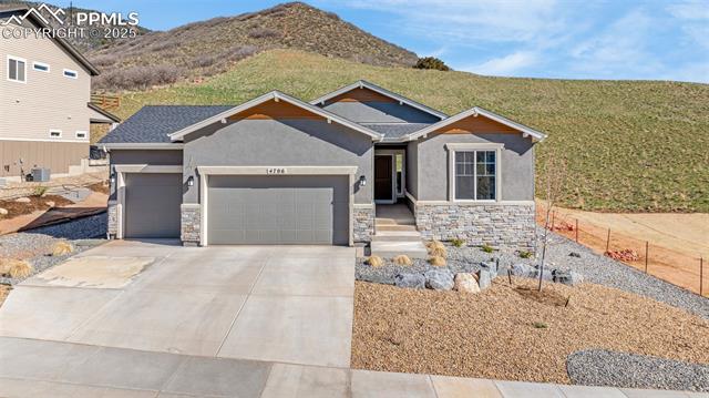 4706 Mesa Top Drive