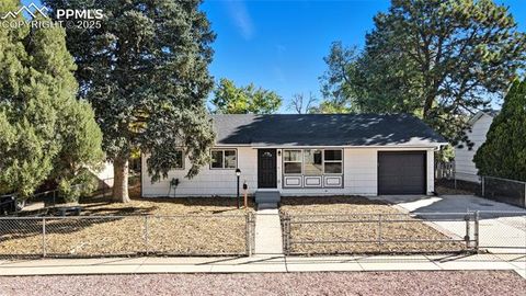 Photo of 1727 Querida Drive, Colorado Springs, CO 80909 (MLS # 5294079)
