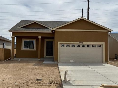 Photo of 5216 Gannet Lane, Pueblo, CO 81008 (MLS # 3238257)