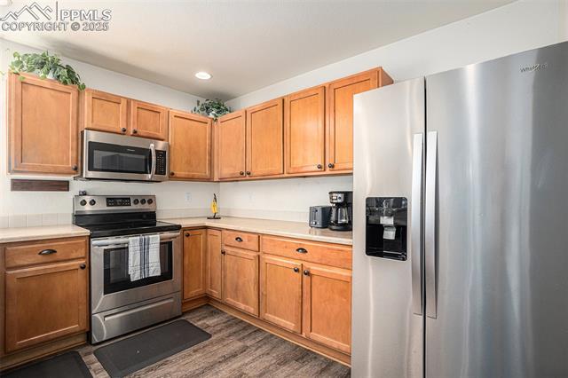 7287 Creekfront Drive