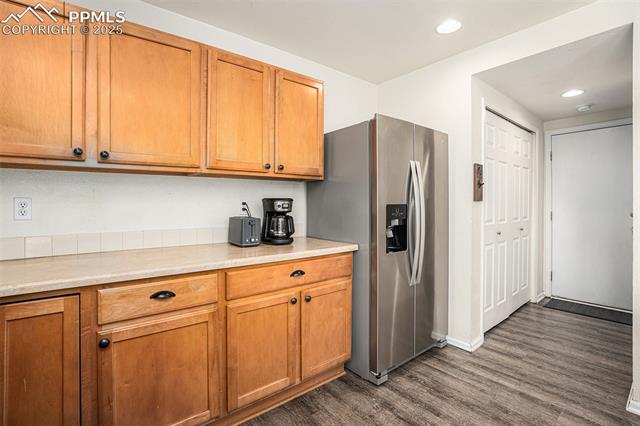 7287 Creekfront Drive