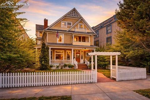 Photo of 6 Boulder Crescent Street, Colorado Springs, CO 80903 (MLS # 3462479)