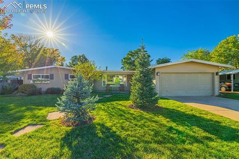 Photo of 6087 S Windermere Way, Littleton, CO 80120 (MLS # 9960490) Photo of 6087 S Windermere Way, Littleton, CO 80120 (MLS # 9960490)