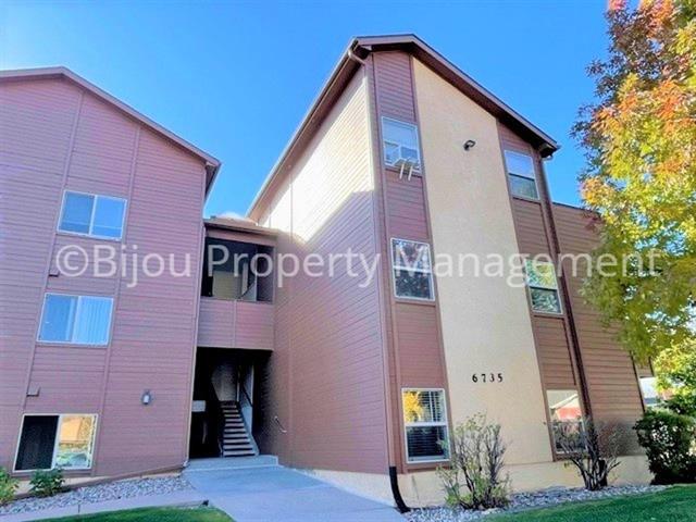 6735 Delmonico Drive 201
