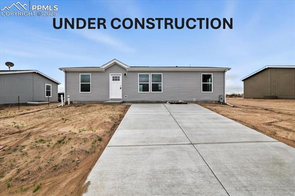 Photo for 23630 Wheat Drive, Colorado Springs, CO 80928 (MLS # 5376946)