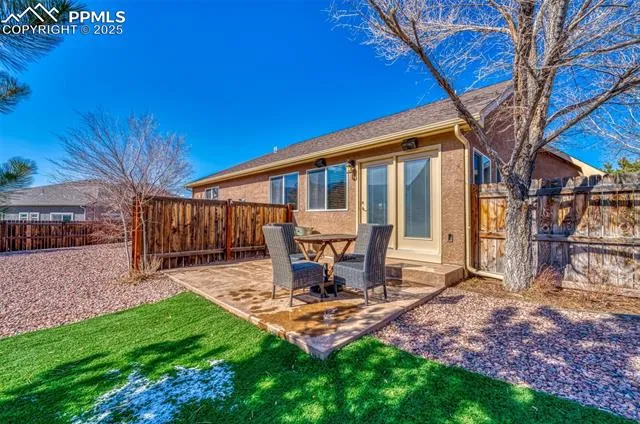 Canon City, Colorado 81212, United States, 3 Bedrooms Bedrooms, ,2 BathroomsBathrooms,Residential,Active,59