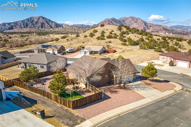 Canon City, Colorado 81212, United States, 3 Bedrooms Bedrooms, ,2 BathroomsBathrooms,Residential,Active,59