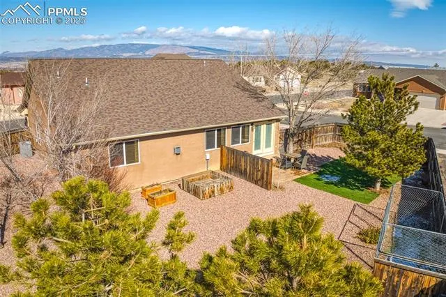 Canon City, Colorado 81212, United States, 3 Bedrooms Bedrooms, ,2 BathroomsBathrooms,Residential,Active,59