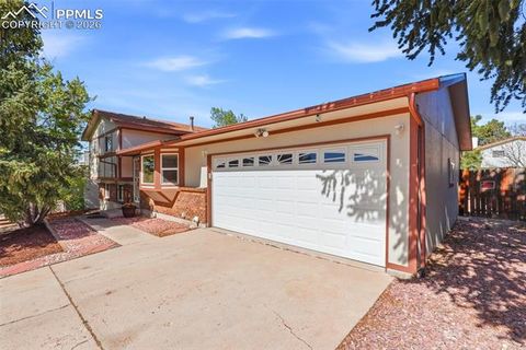 Photo of 5346 Galena Drive, Colorado Springs, CO 80918 (MLS # 5140663)