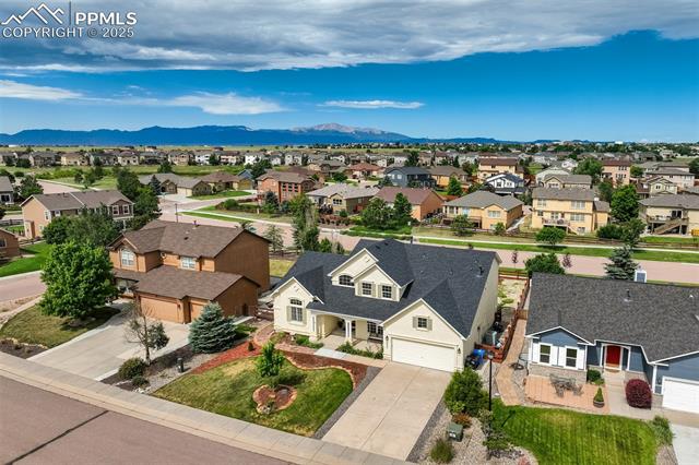 9822 Walnut Canyon Drive