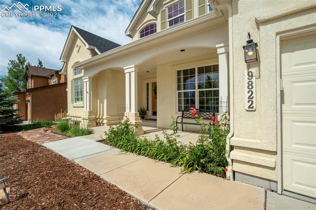 9822 Walnut Canyon Drive