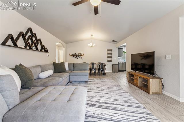 6588 Watusi Road