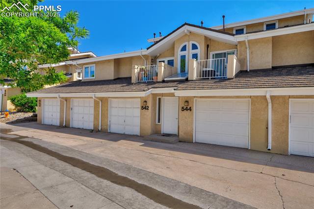 542 Observatory Drive