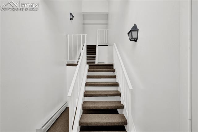 542 Observatory Drive