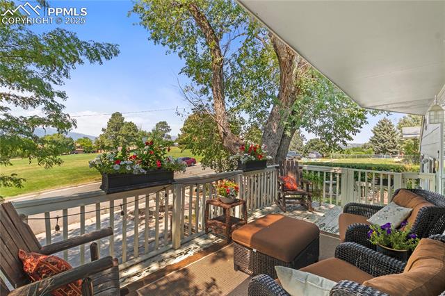 1215 Sunset Road