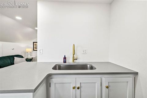 Tiny photo for 2 Cresta Road, Colorado Springs, CO 80906 (MLS # 7454040)