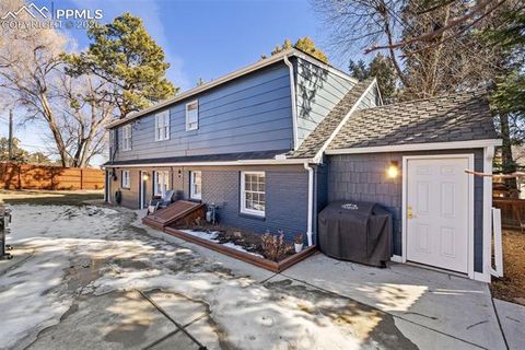 Tiny photo for 2 Cresta Road, Colorado Springs, CO 80906 (MLS # 7454040)