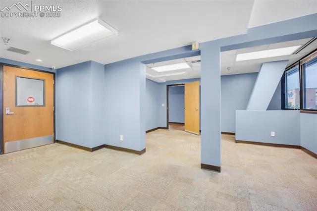 Colorado Springs, Colorado 80909, United States, ,Commercial,Active,60692