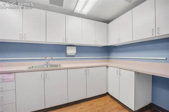 Colorado Springs, Colorado 80909, United States, ,Commercial,Active,60692