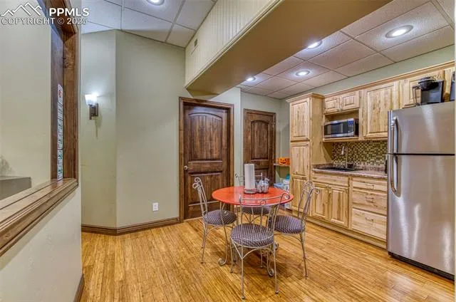 Canon City, Colorado 81212, United States, 2 Bedrooms Bedrooms, ,3 BathroomsBathrooms,Residential,Active,153610