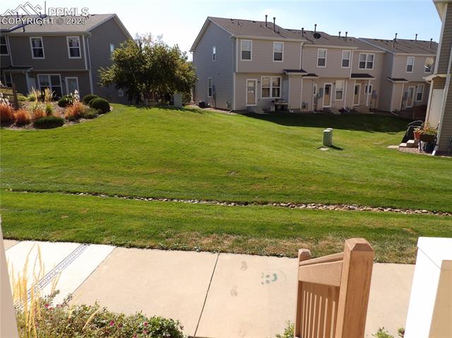 2163 Squawbush Ridge Grove