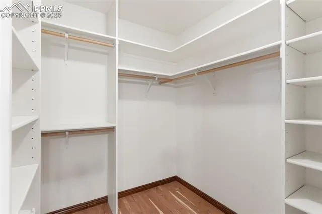 Colorado Springs, Colorado 80919, United States, 5 Bedrooms Bedrooms, ,5 BathroomsBathrooms,Residential,Pending,91874