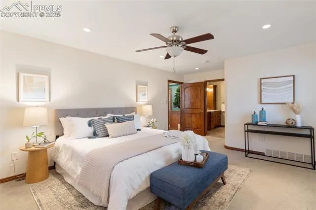 Colorado Springs, Colorado 80919, United States, 5 Bedrooms Bedrooms, ,5 BathroomsBathrooms,Residential,Pending,91874