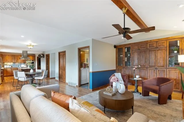 Colorado Springs, Colorado 80919, United States, 5 Bedrooms Bedrooms, ,5 BathroomsBathrooms,Residential,Pending,91874