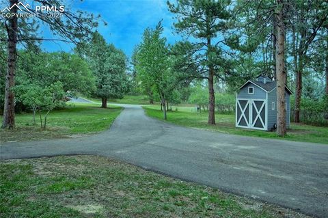 Tiny photo for 4036 Kalamath Drive, Larkspur, CO 80118 (MLS # 3520985)