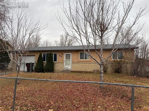 Photo of 4325 Axtell Street, Colorado Springs, CO 80906 (MLS # 8310859)