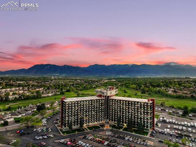 411 Lakewood Circle B430