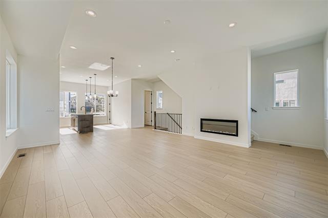 1735 Keystone Crest Lane