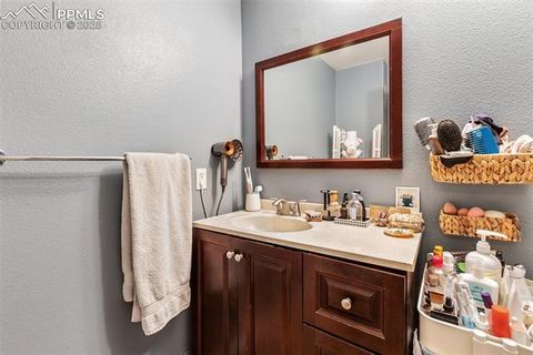 Tiny photo for 910 S Weber Street, Colorado Springs, CO 80903 (MLS # 4960994)