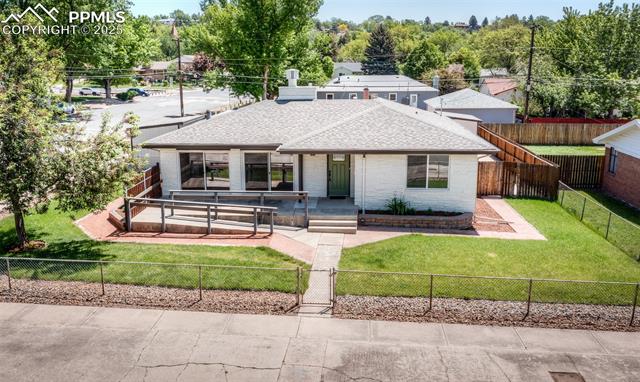 735 Valley Road
