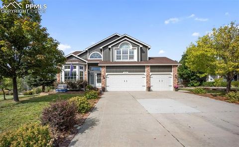 Photo of 450 Oxbow Drive, Monument, CO 80132 (MLS # 9735395)