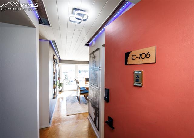 411 Lakewood Circle C706