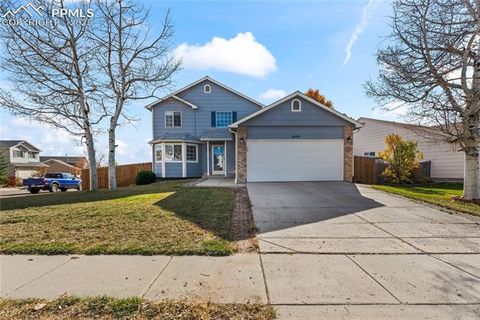 Photo of 5699 Vermillion Bluffs Drive, Colorado Springs, CO 80923 (MLS # 3762881)