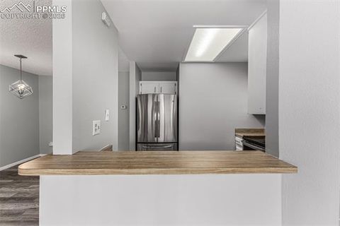 Tiny photo for 824 London Green Way, Colorado Springs, CO 80906 (MLS # 2613377)