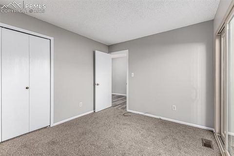 Tiny photo for 824 London Green Way, Colorado Springs, CO 80906 (MLS # 2613377)