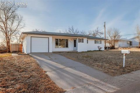Tiny photo for 502 Rosemont Drive, Colorado Springs, CO 80911 (MLS # 2232523)
