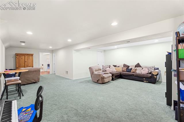 941 S Harmony Drive