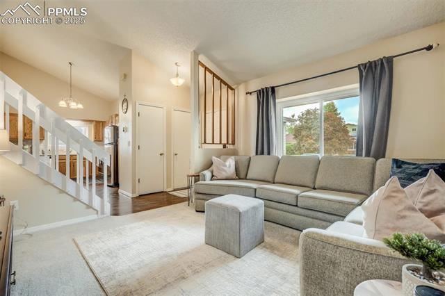 8140 Freemantle Drive