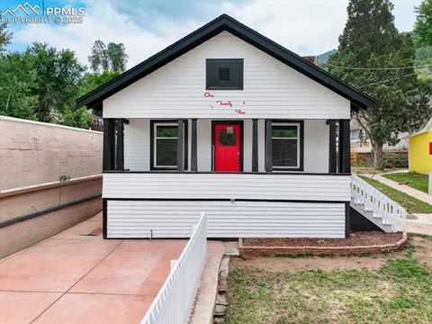 Photo of 125 Ruxton Avenue, Manitou Springs, CO 80829 (MLS # 9383758)