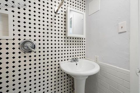 Tiny photo for 125 Ruxton Avenue, Manitou Springs, CO 80829 (MLS # 9383758)